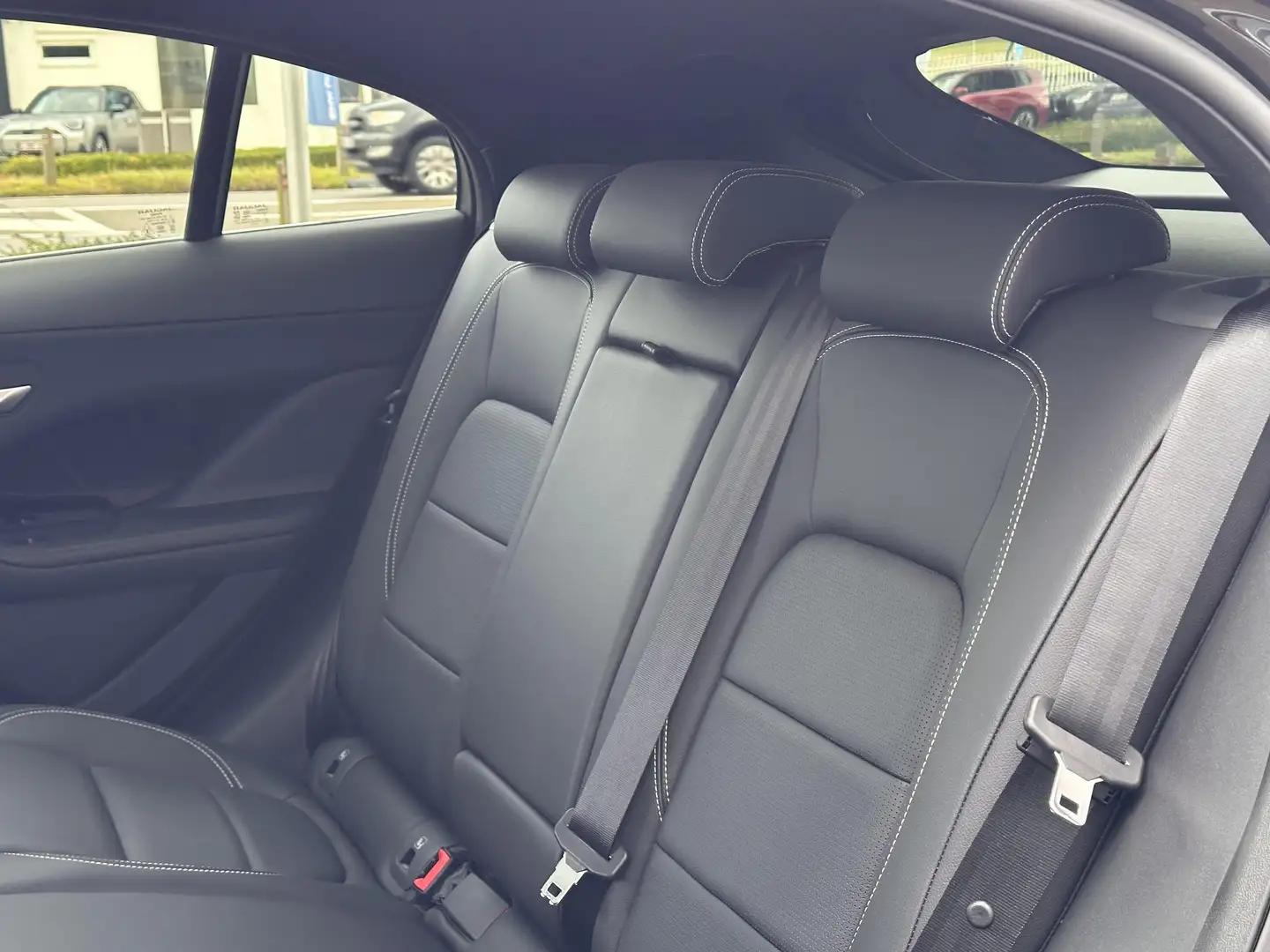 2025 Jaguar I-Pace, 9.367 km, Belgien — Foto 12 z 12