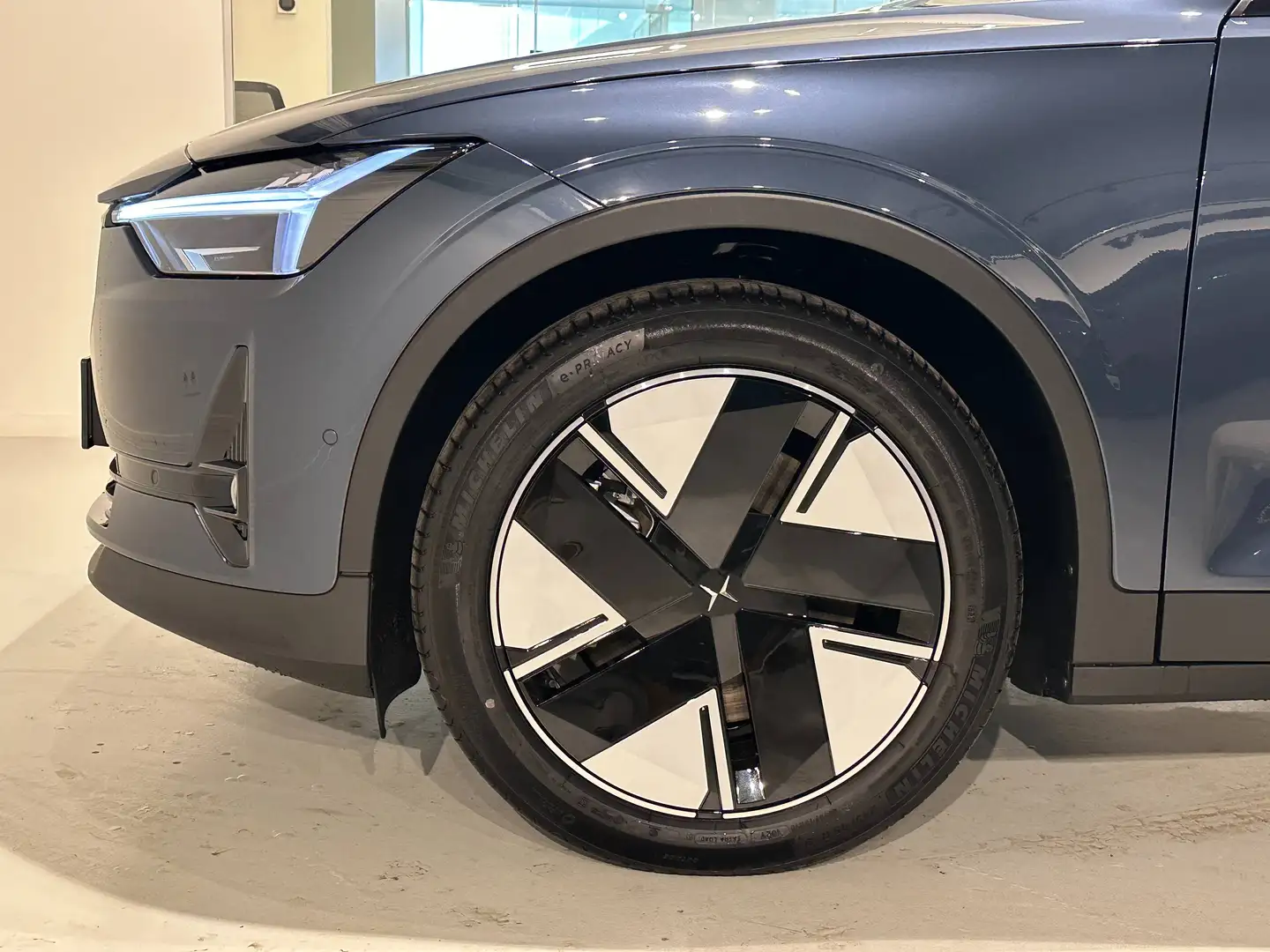 2026 Polestar 2, 1 km, Belgien — Foto 3 z 12