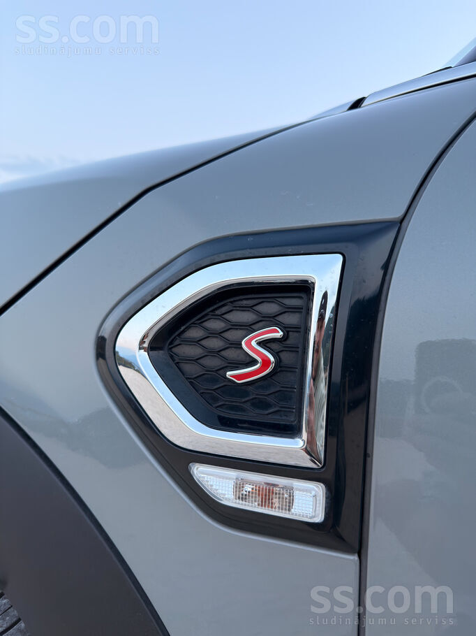 2017 MINI Countryman, 171.000 km, Lettland — Foto 8 z 15