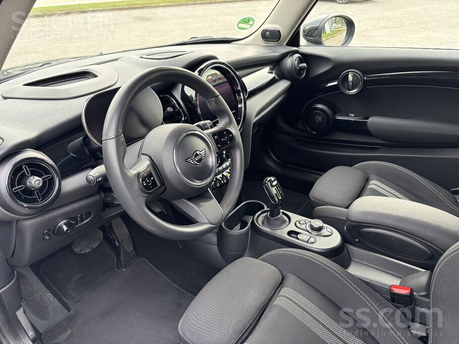 2023 MINI Cooper S, 34.000 km, Lettland — Foto 8 z 18