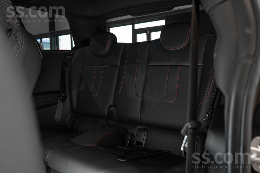 2024 MINI Cooper S, 4.000 km, Lettland — Foto 11 z 30
