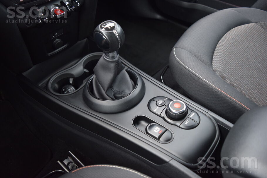 2019 MINI Cooper, 101.000 km, Lettland — Foto 5 z 15