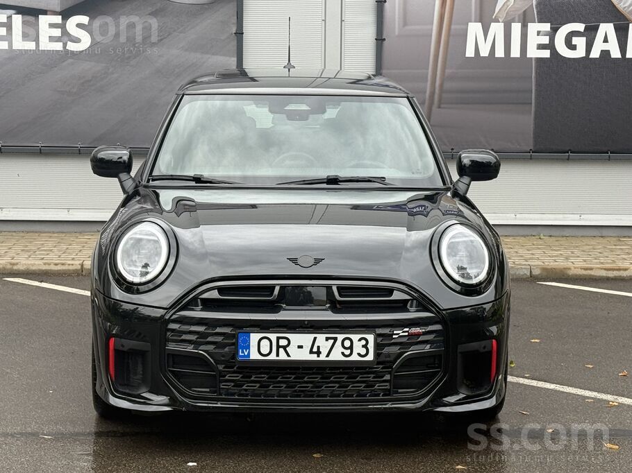 2025 MINI Cooper, 11.000 km, Lettland — Foto 2 z 15