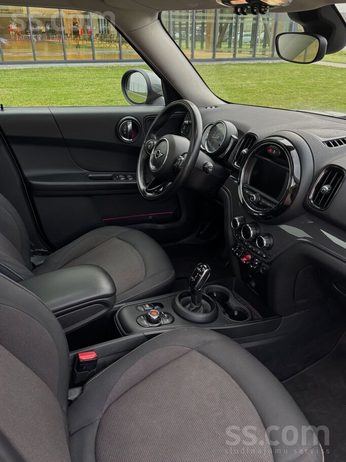 2018 MINI Countryman, 103.000 km, Lettland — Foto 13 z 20