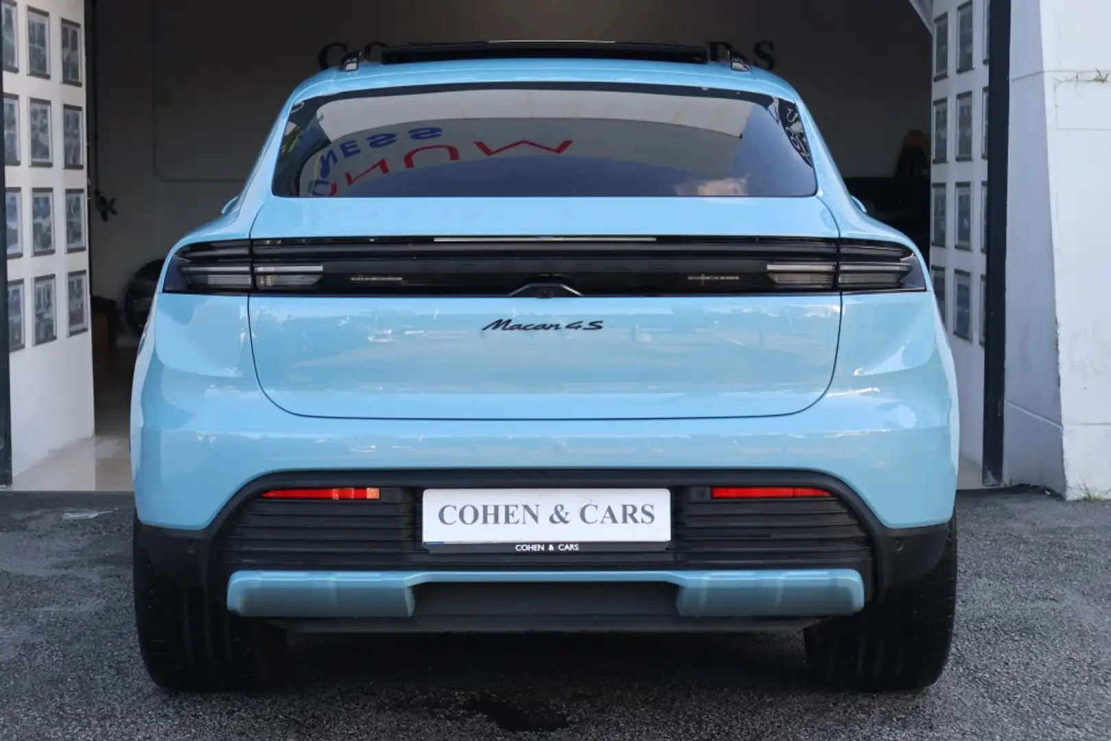 2025 Porsche Macan, 11.000 km, Spanien — Foto 7 z 12