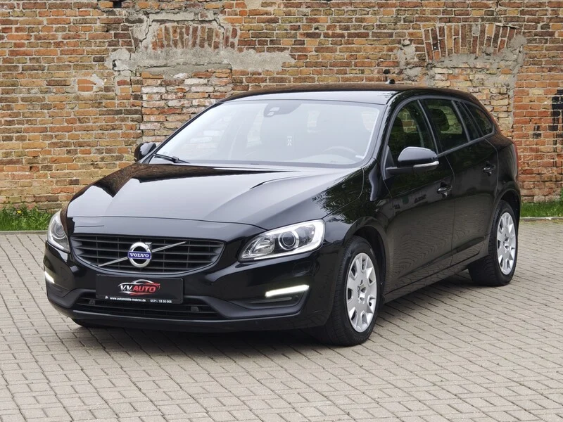 2016 Volvo V60, Litauen — Foto 1