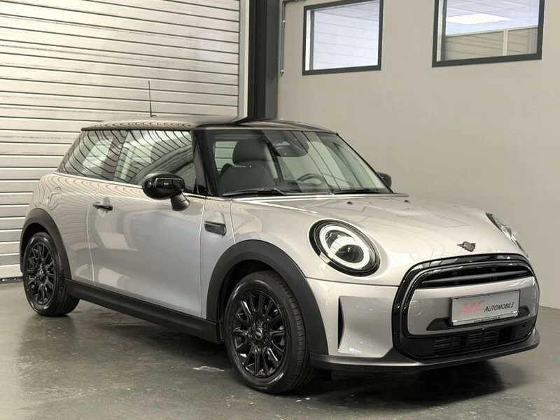 2023 MINI Cooper, Litauen — Foto 1
