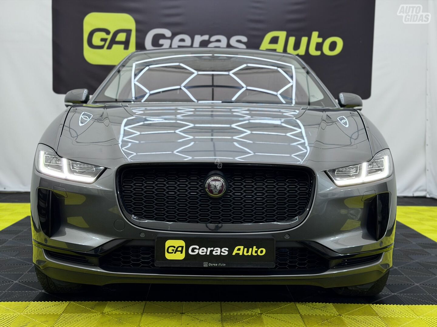 2018 Jaguar I-Pace, Litauen — Foto 1