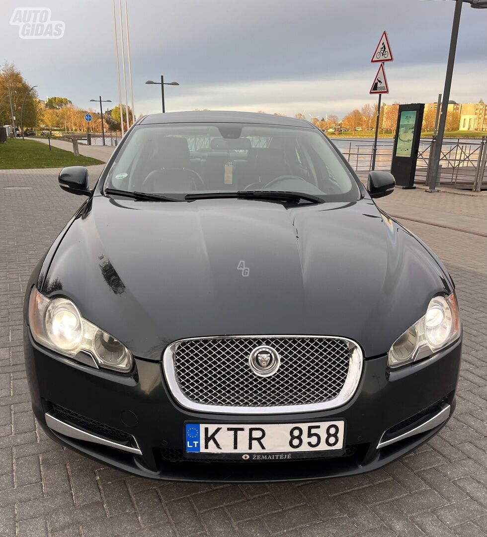 2011 Jaguar XF, Litauen — Foto 1