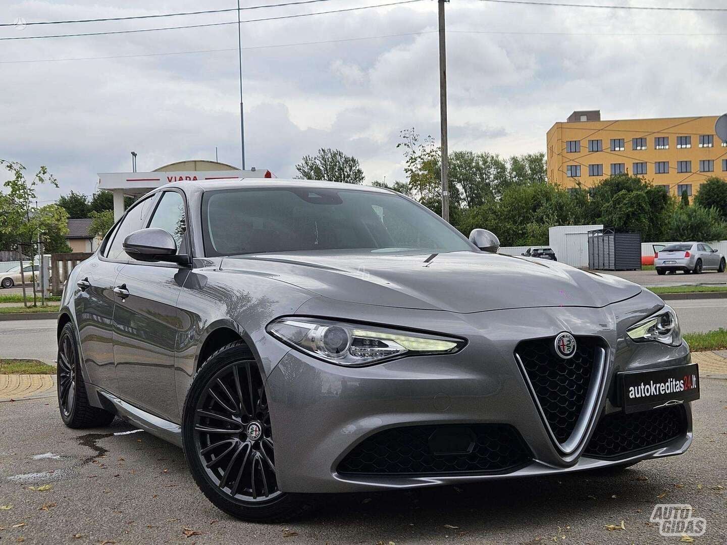 2018 Alfa Romeo Giulia, Litauen — Foto 2 z 4
