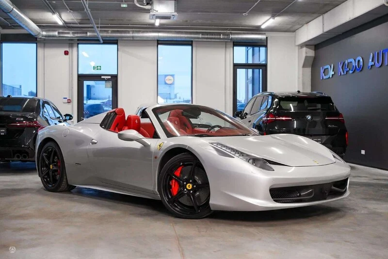 2014 Ferrari 458, Litauen — Foto 1