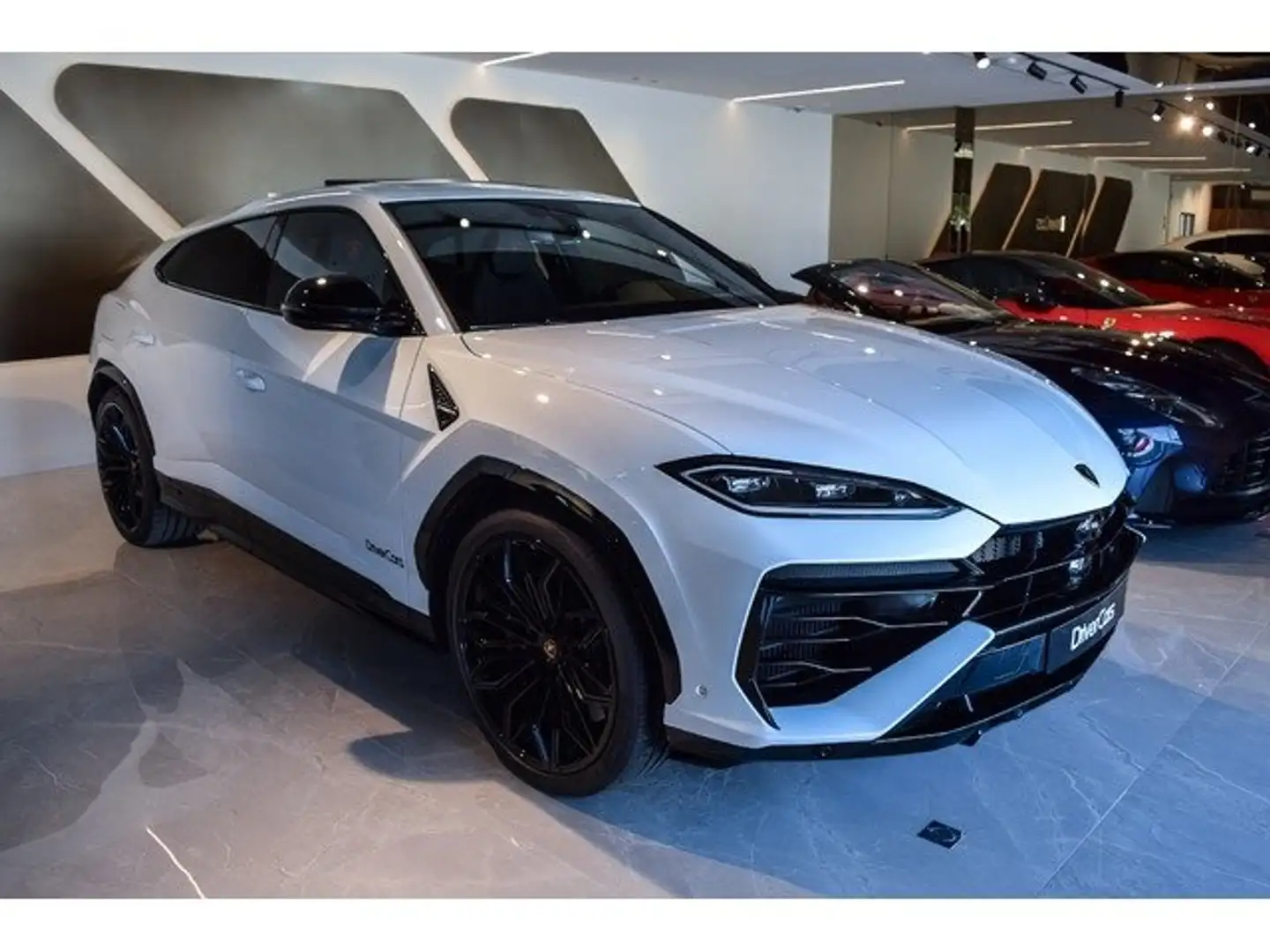 2026 Lamborghini Urus, 10 km, Španělsko — Foto 1
