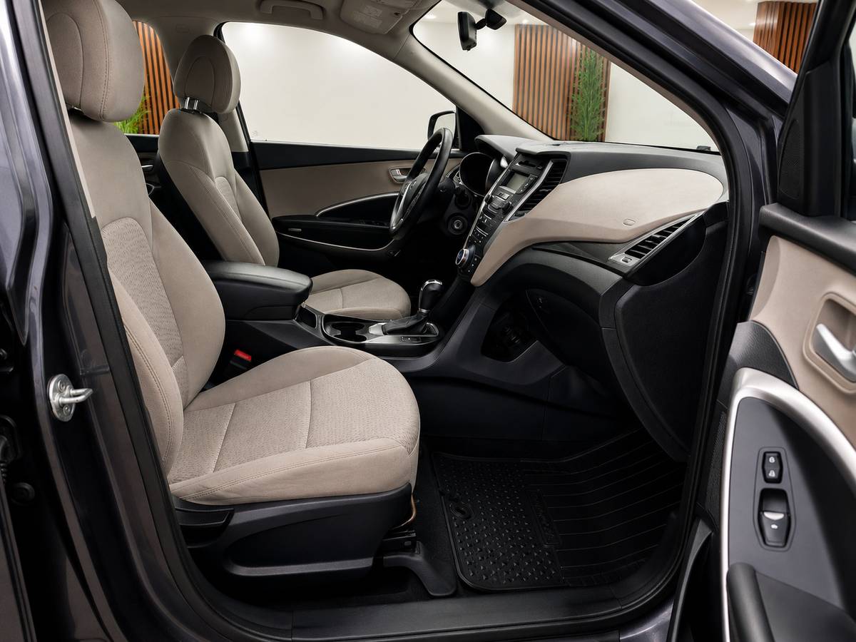 2016 Hyundai, Import Kanada — Foto 10 z 12