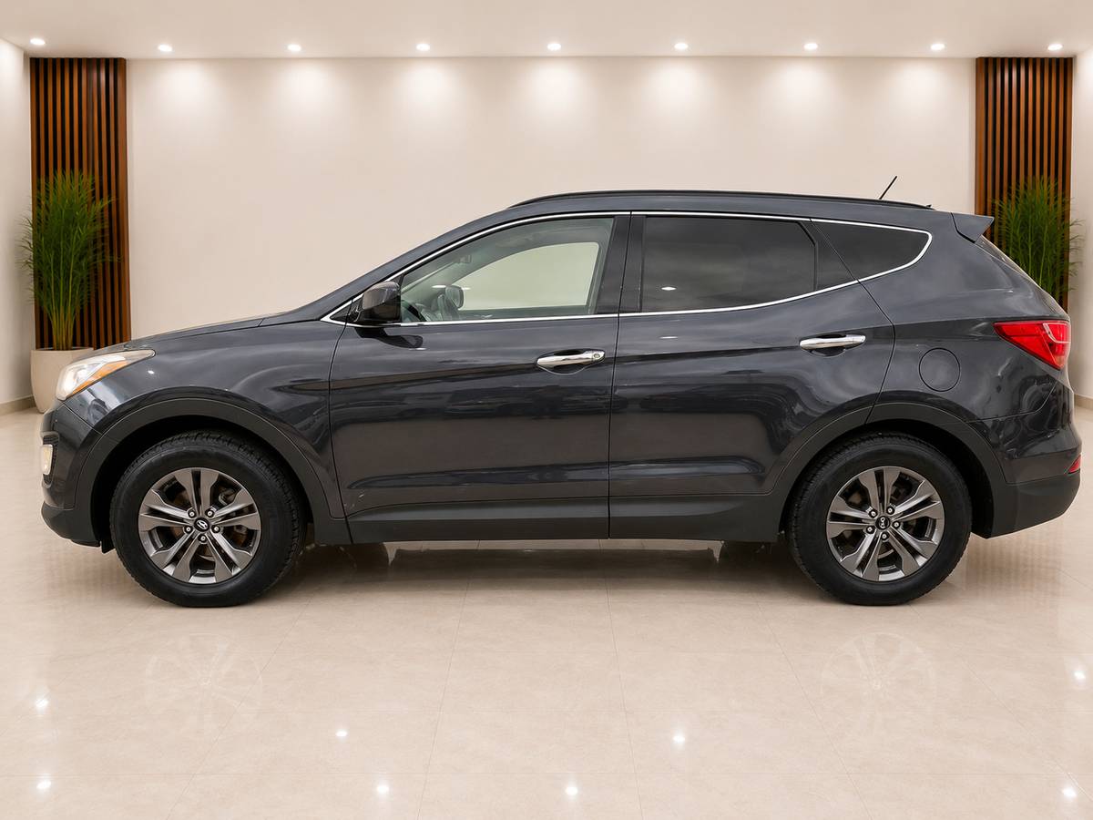 2016 Hyundai, Import Kanada — Foto 4 z 12
