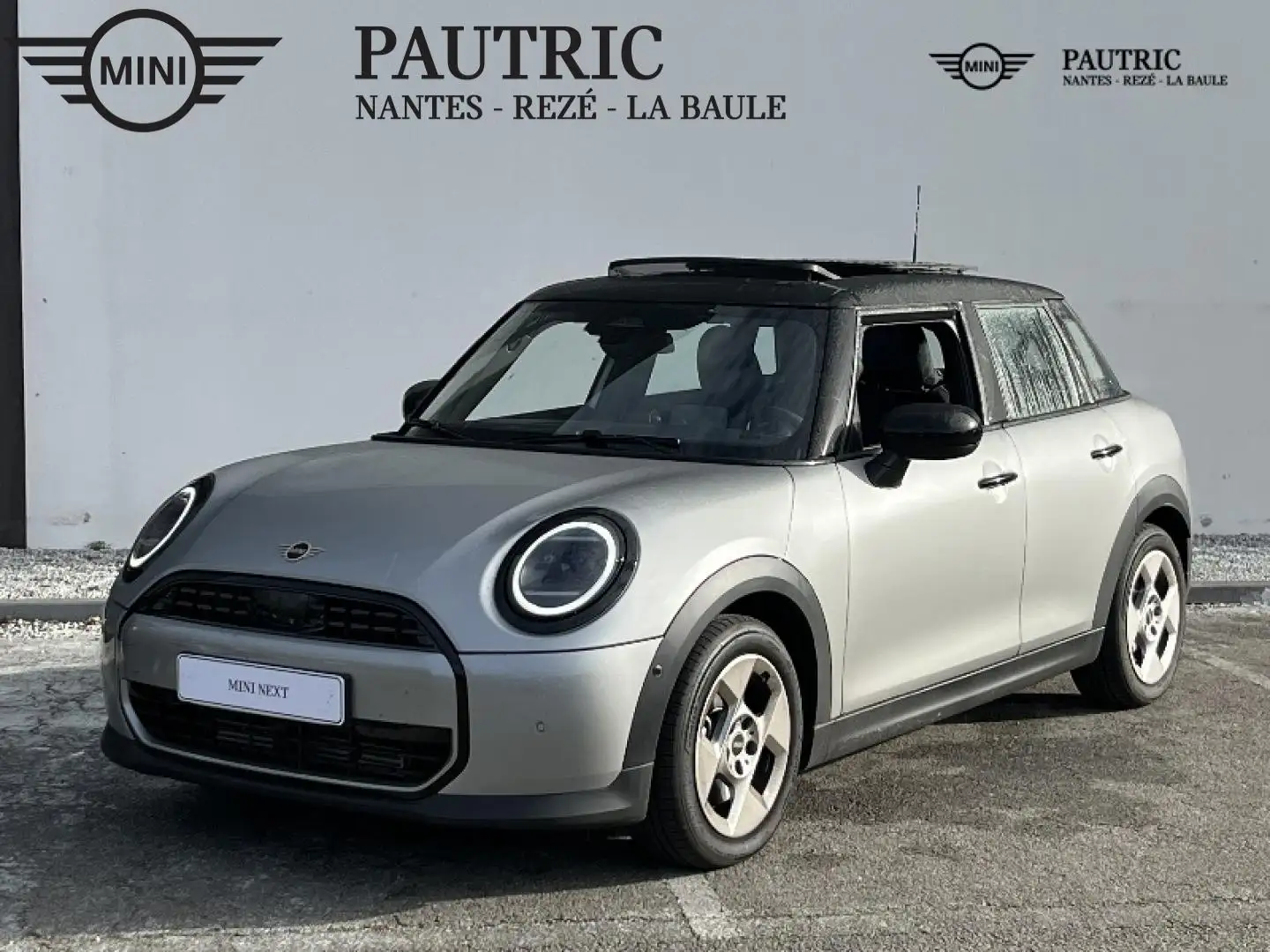 2026 MINI Cooper, 1.595 km, Francie — Foto 1