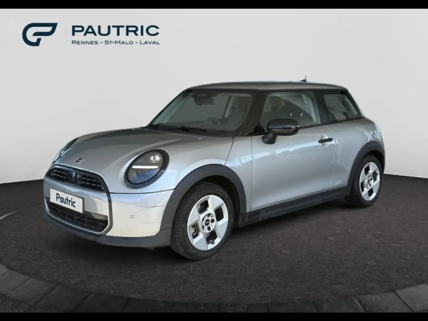 2024 MINI Cooper, 86.600 km, Francie — Foto 1