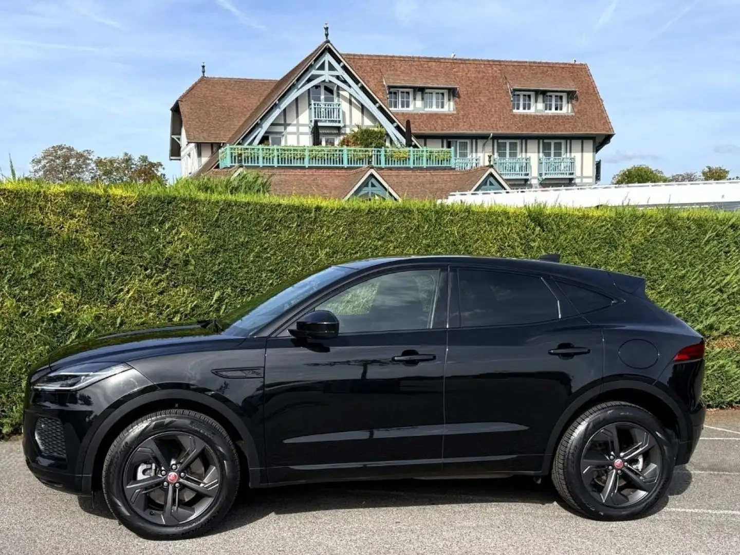 2023 Jaguar E-Pace, 41.600 km, Frankreich — Foto 5 z 20