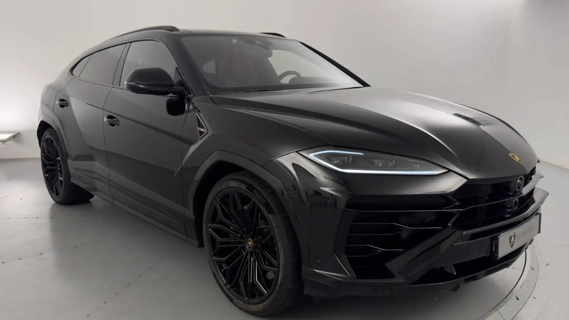 2025 Lamborghini Urus, 14.943 km, Frankreich — Foto 1