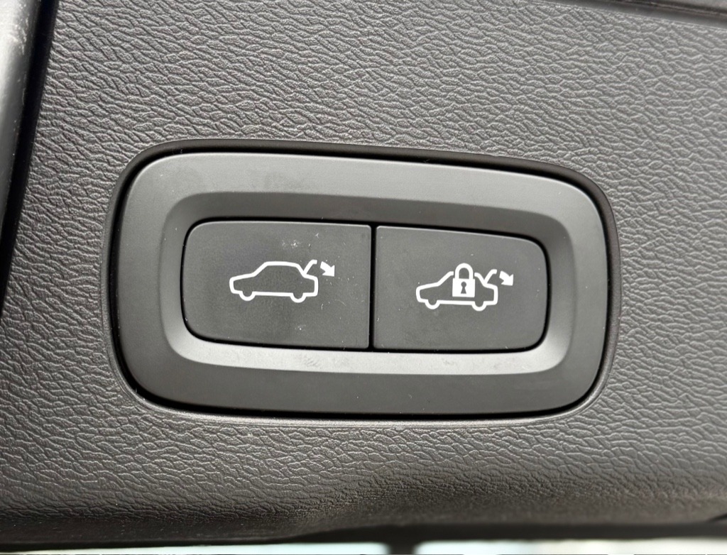 2023 Volvo, 155.000 km, Bulgarien — Foto 15 z 15