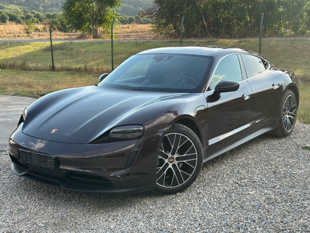 2023 Porsche, 62.340 km, Bulgarien — Foto 1