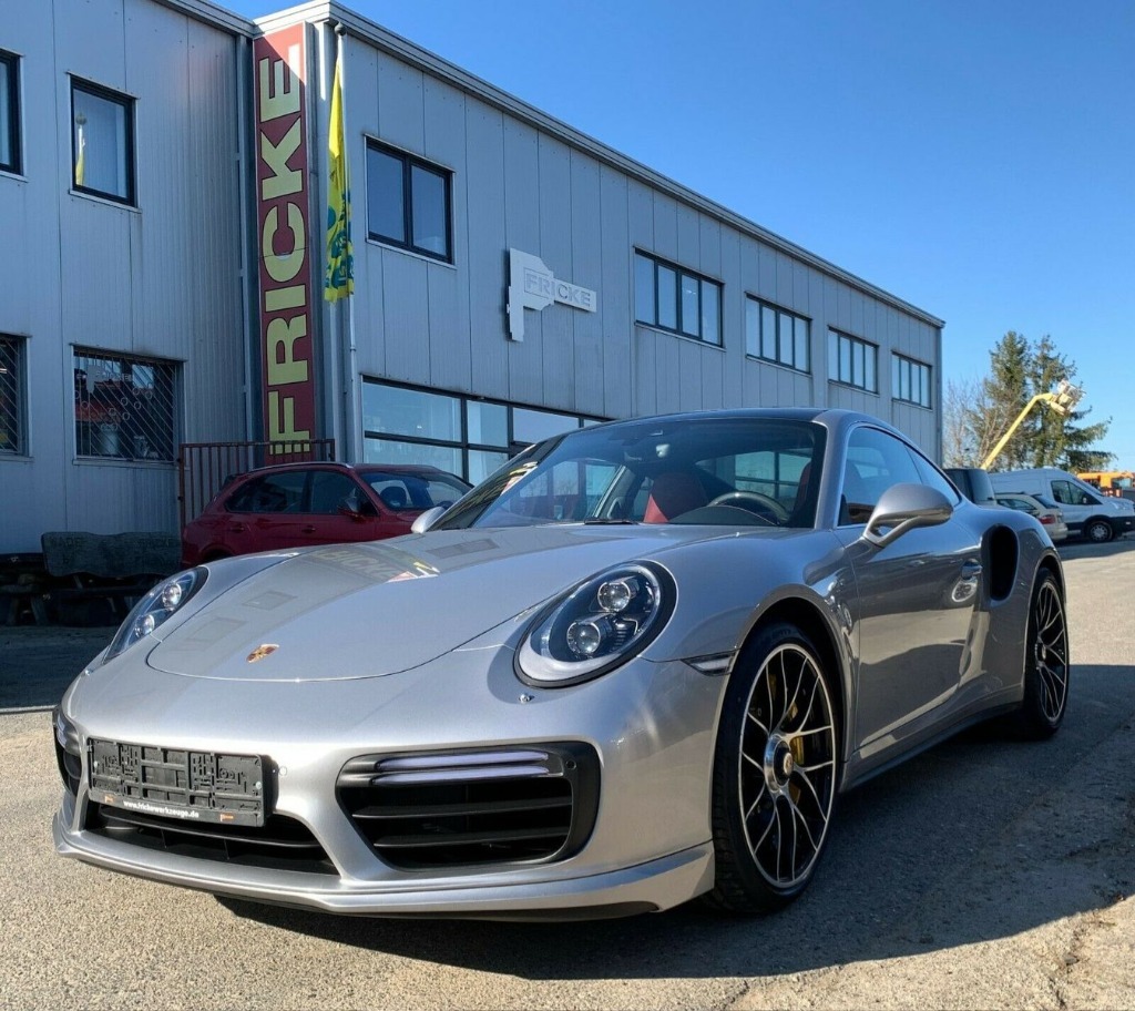 2022 Porsche, 500 km, Bulgarien — Foto 1