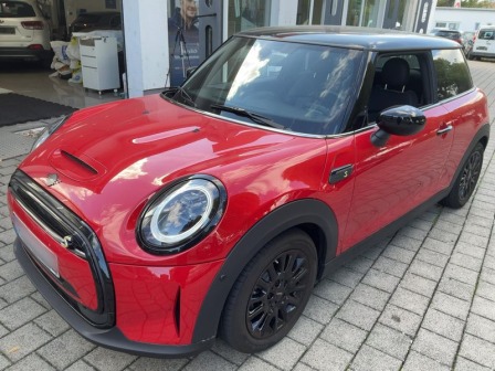 2022 MINI, 9.981 km, Bulharsko — Foto 1