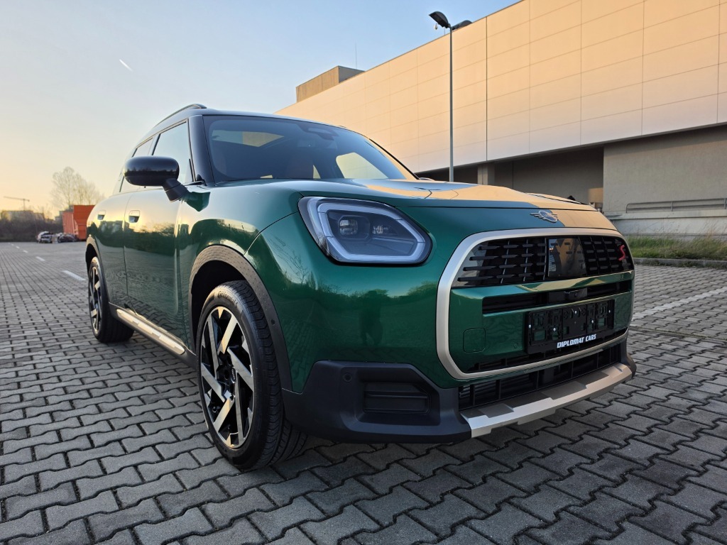 2025 MINI, 19.493 km, Bulgarien — Foto 2 z 15