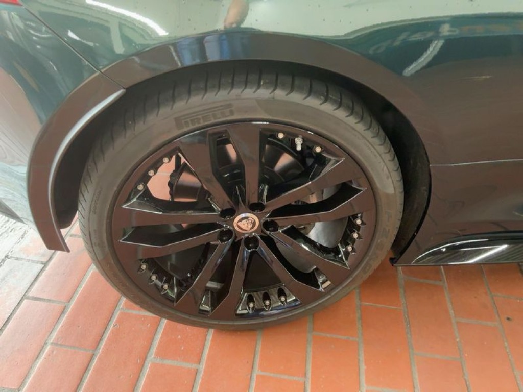 2024 Jaguar, 4.414 km, Bulgarien — Foto 10 z 17
