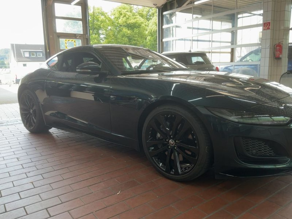 2024 Jaguar, 4.414 km, Bulgarien — Foto 13 z 17
