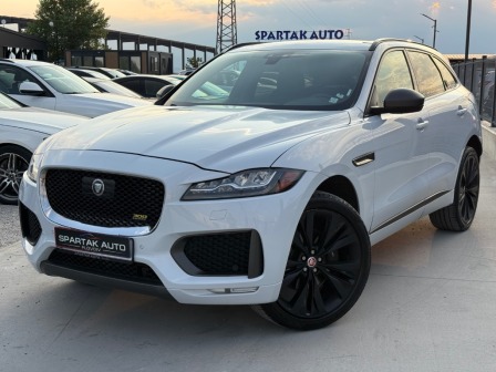 2021 Jaguar, 97.000 km, Bulgarien — Foto 1