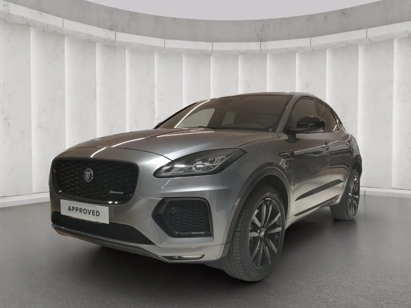 2024 Jaguar E-Pace, 19.538 km, Italien — Foto 1