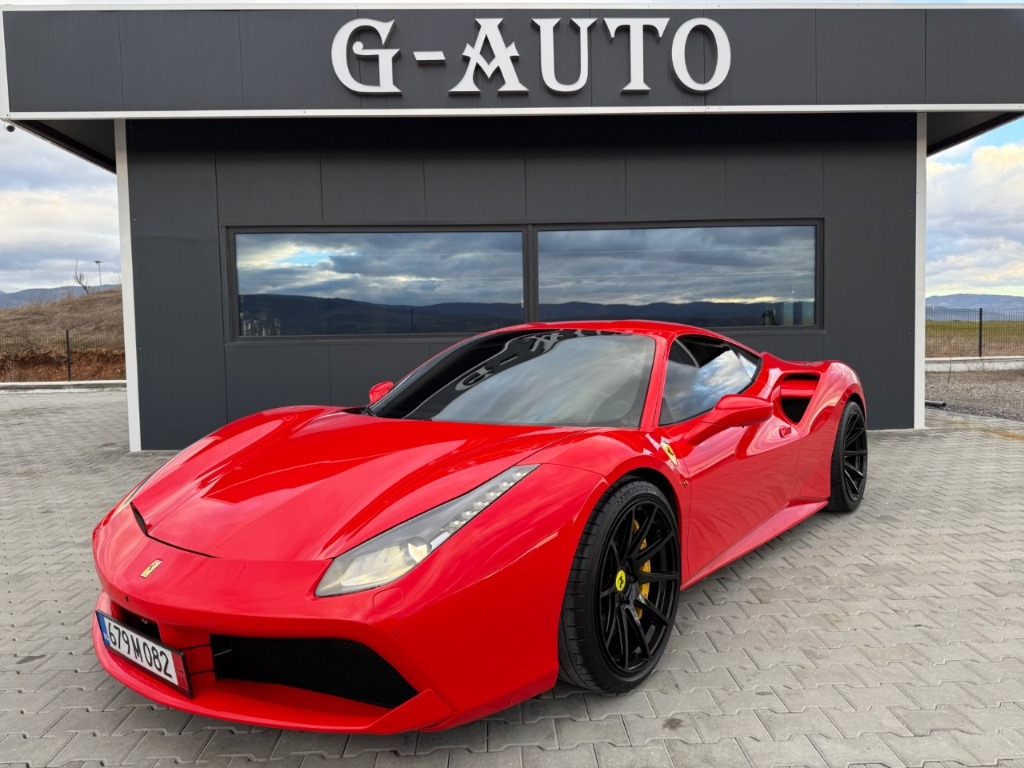 2017 Ferrari, 44.000 km, Bulgarien — Foto 1