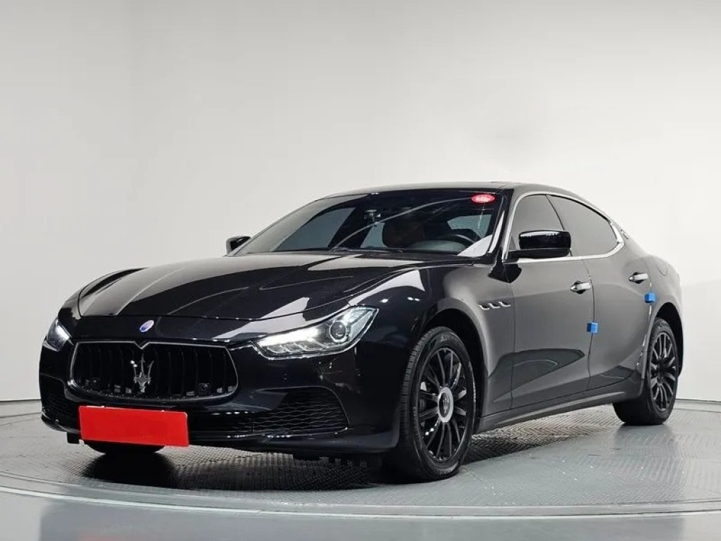 2015 Maserati, 148.268 km, Bulgarien — Foto 1