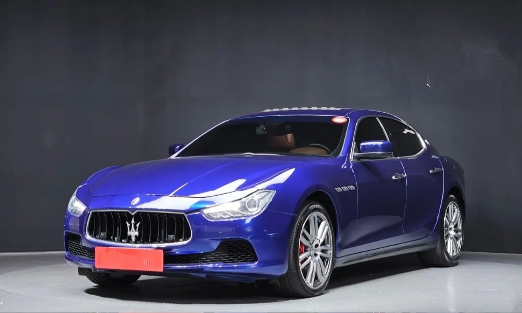 2014 Maserati, 116.089 km, Bulgarien — Foto 1