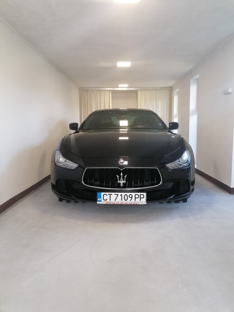 2015 Maserati, 130.000 km, Bulgarien — Foto 1