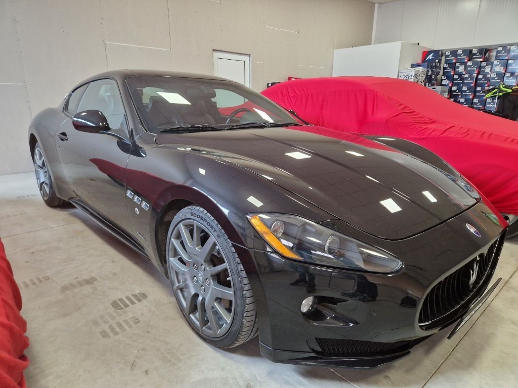 2013 Maserati, 79.800 km, Bulgarien — Foto 2 z 15