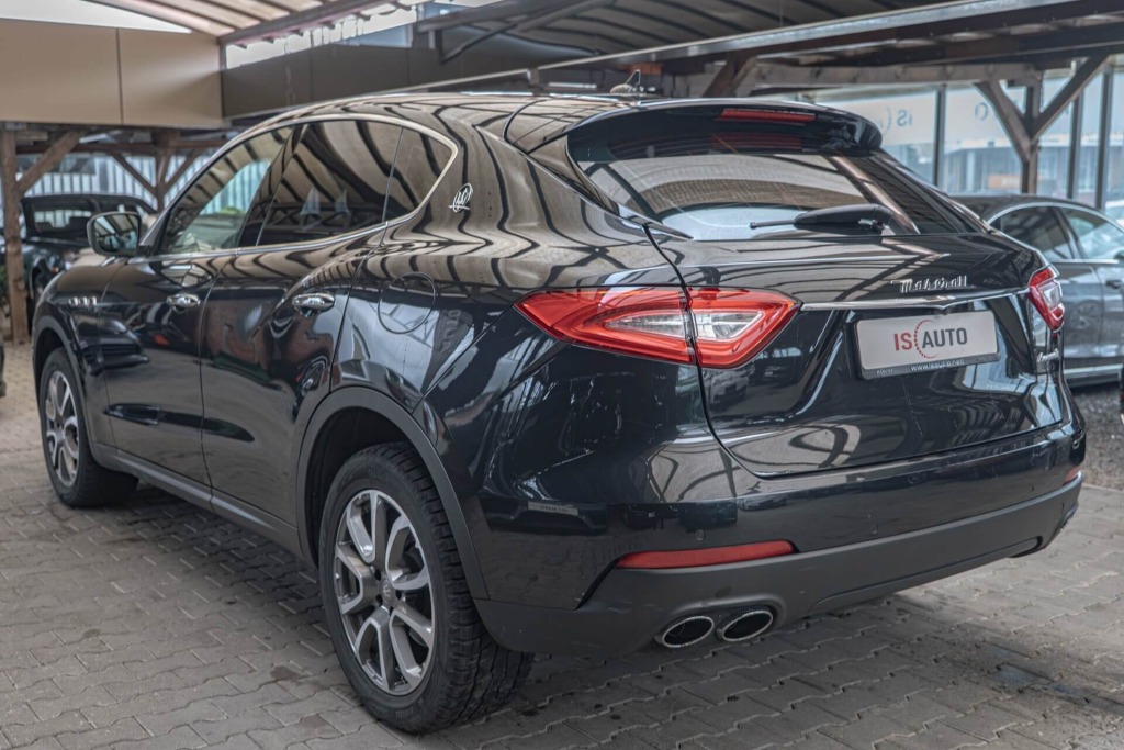 2016 Maserati, 139.000 km, Bulgarien — Foto 6 z 13
