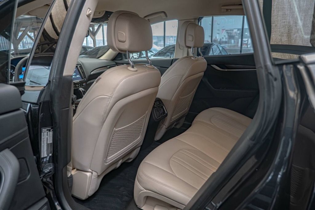 2016 Maserati, 139.000 km, Bulgarien — Foto 8 z 13