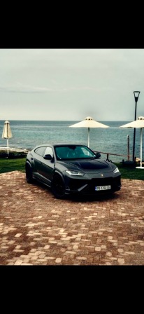 2023 Lamborghini, 19.000 km, Bulgarien — Foto 1