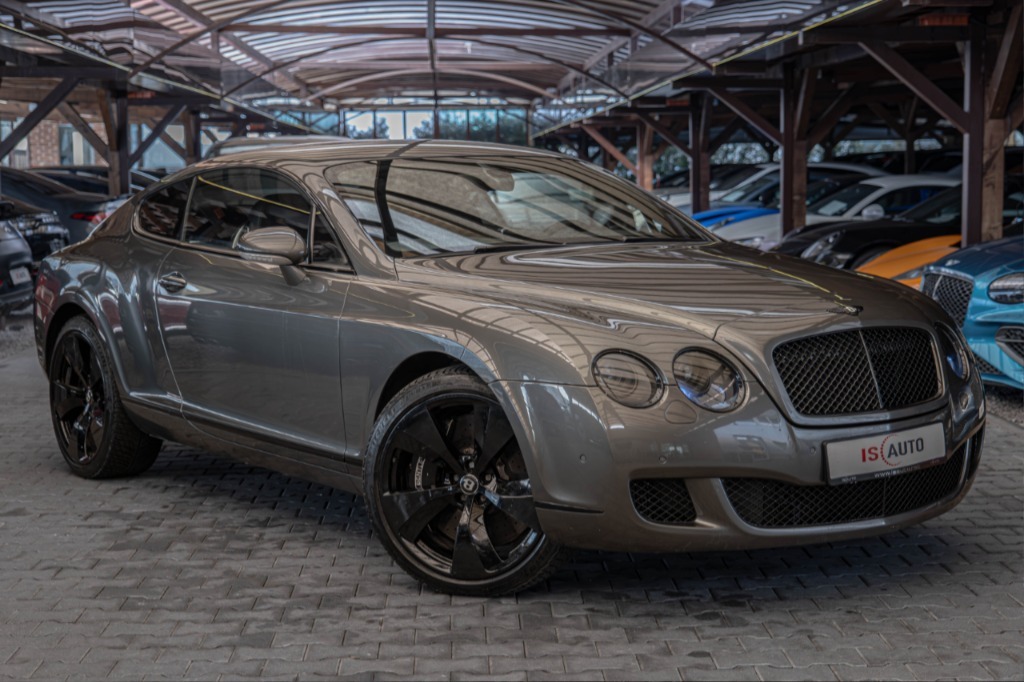 2008 Bentley, 185.000 km, Bulgarien — Foto 1 z 15 2008 Bentley, 185.000 km, Bulgarien — Foto 1 z 15