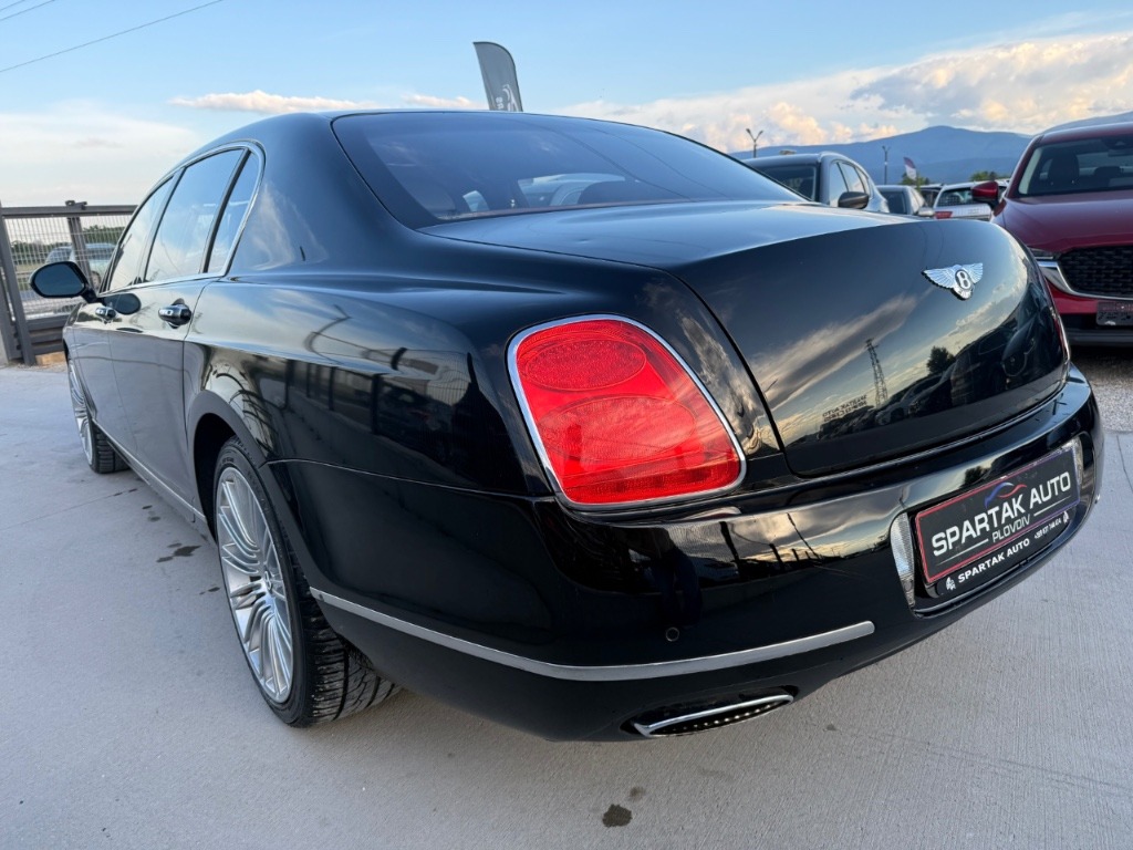 2011 Bentley, 55.000 km, Bulgarien — Foto 6 z 15