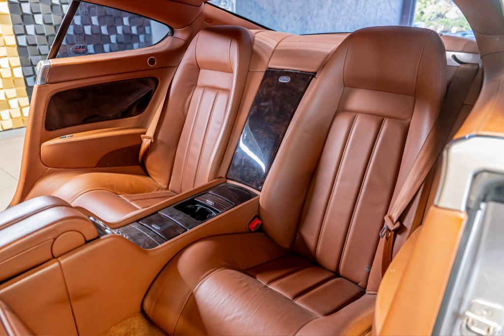 2007 Bentley, 125.000 km, Bulgarien — Foto 13 z 15
