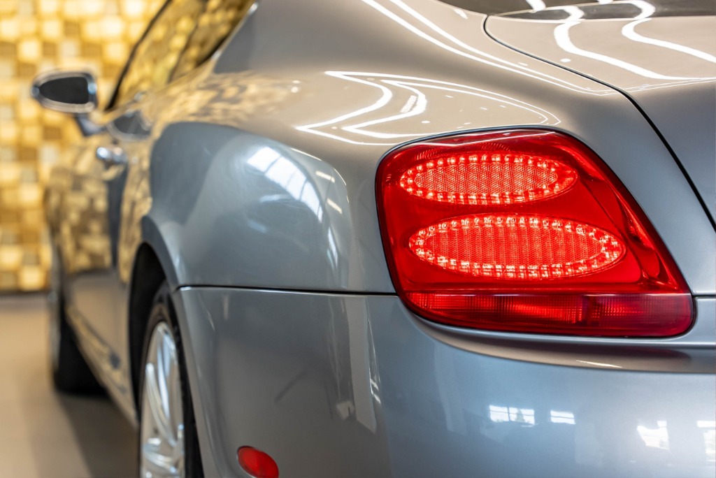 2007 Bentley, 125.000 km, Bulgarien — Foto 5 z 15