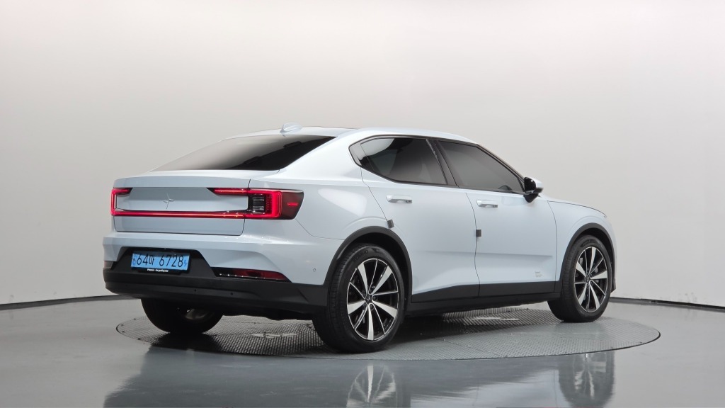 2022 Polestar, 99.240 km, Bulgarien — Foto 2 z 15