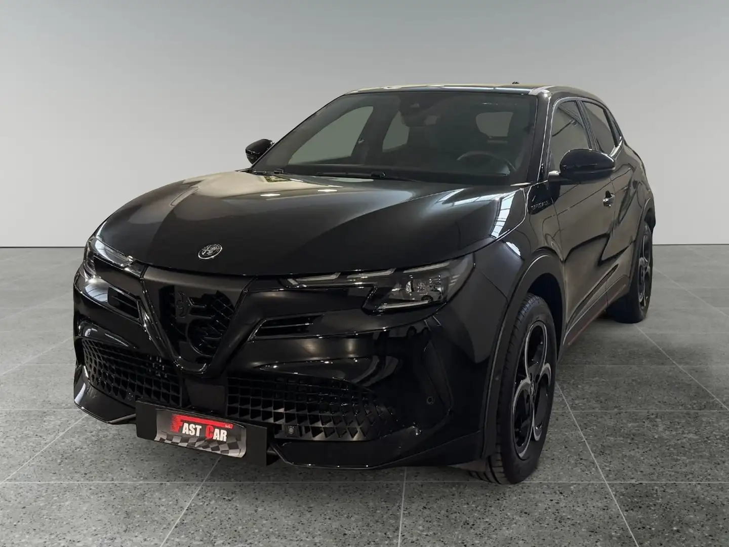 2026 Alfa Romeo Junior, 10 km, Itálie — Foto 1