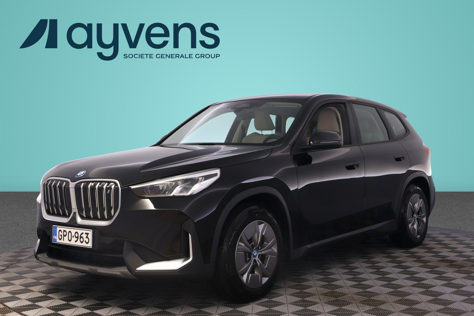 2023 BMW ix1, 41.000 km, Finsko — Foto 1