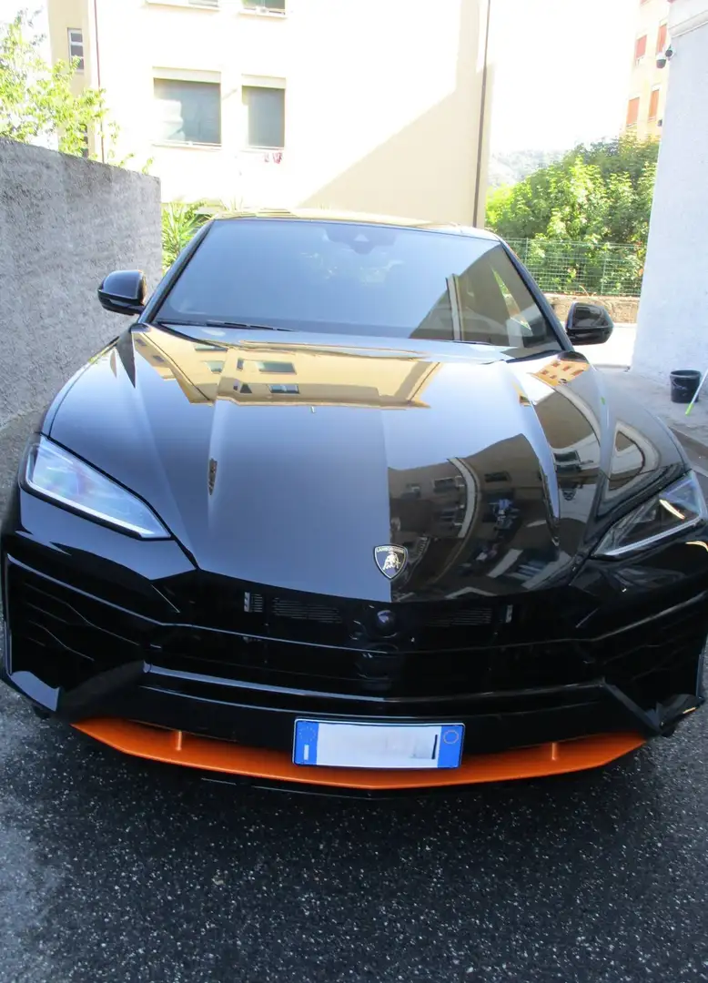 2026 Lamborghini Urus, 9.000 km, Italien — Foto 1