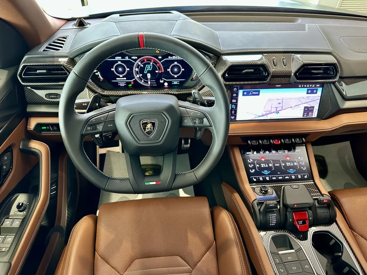 2026 Lamborghini Urus, 61 km, Italien — Foto 9 z 12