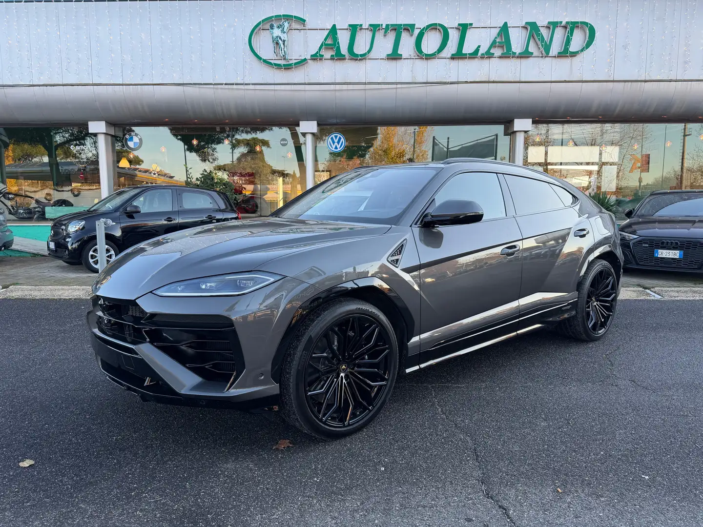 2025 Lamborghini Urus, 1.800 km, Italien — Foto 1