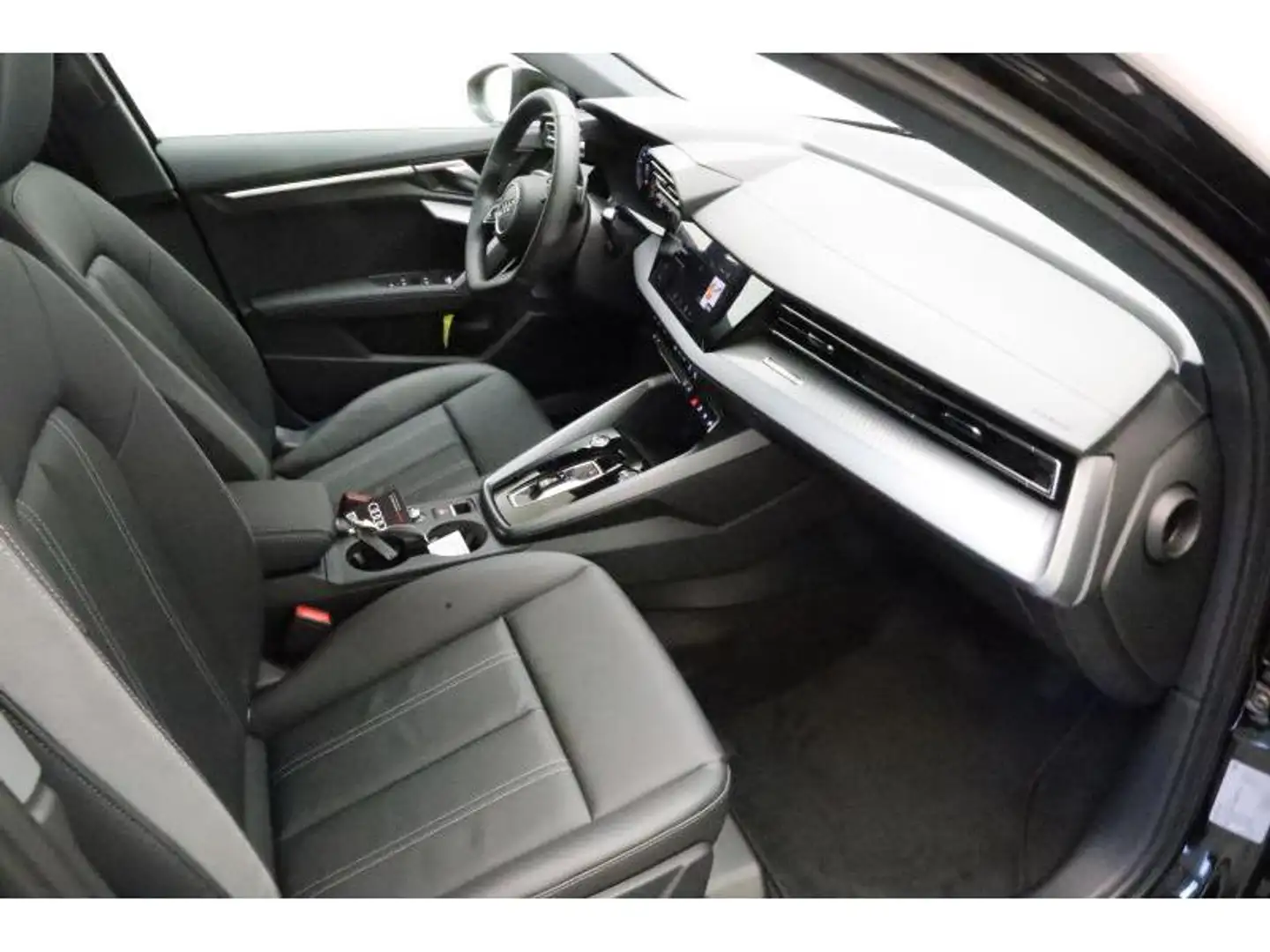 2026 Audi A3, 8.100 km, Luxemburg — Foto 9 z 12